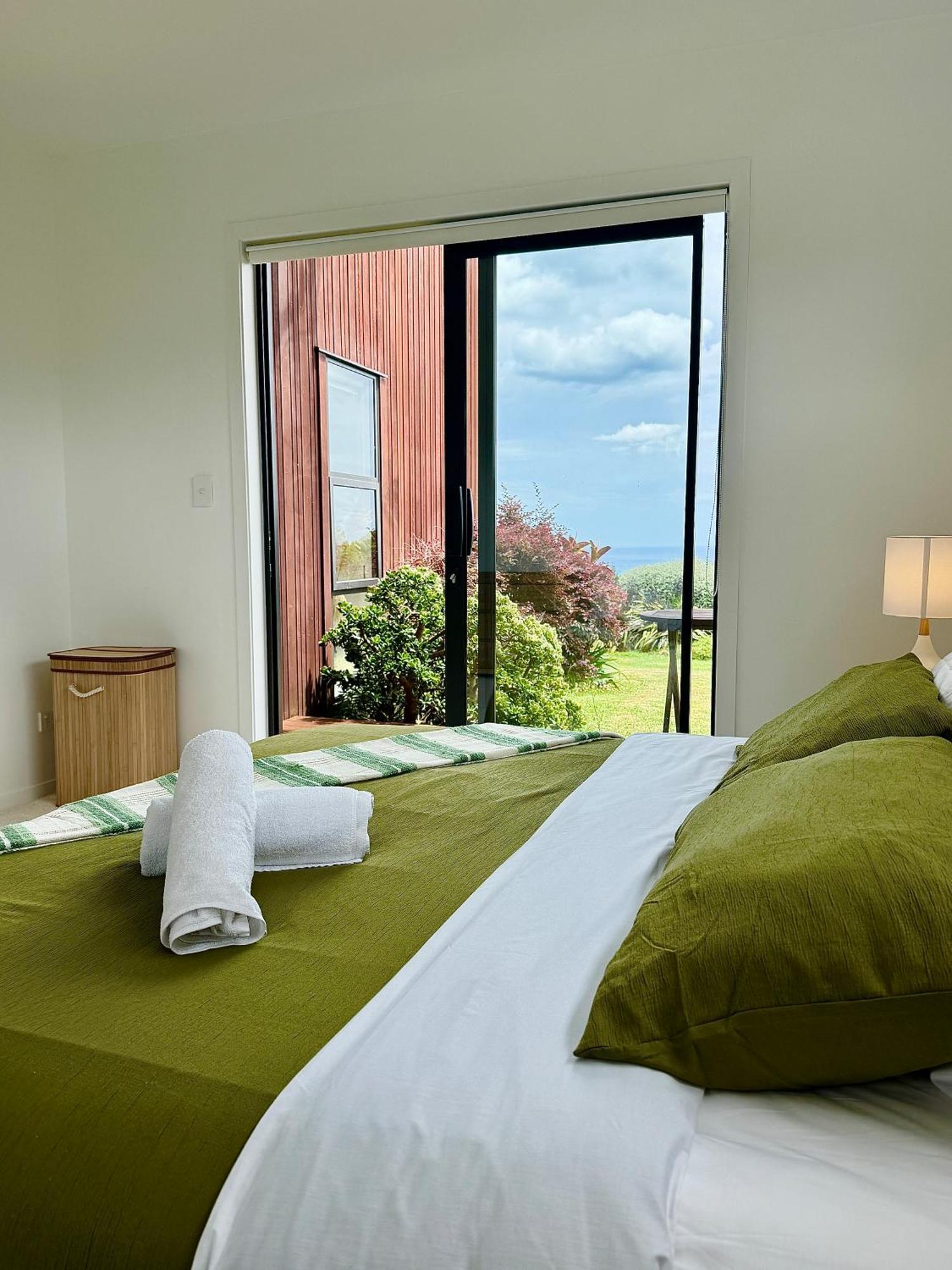 Room At Raglans Travellers Rest Coastal Retreat Eksteriør billede